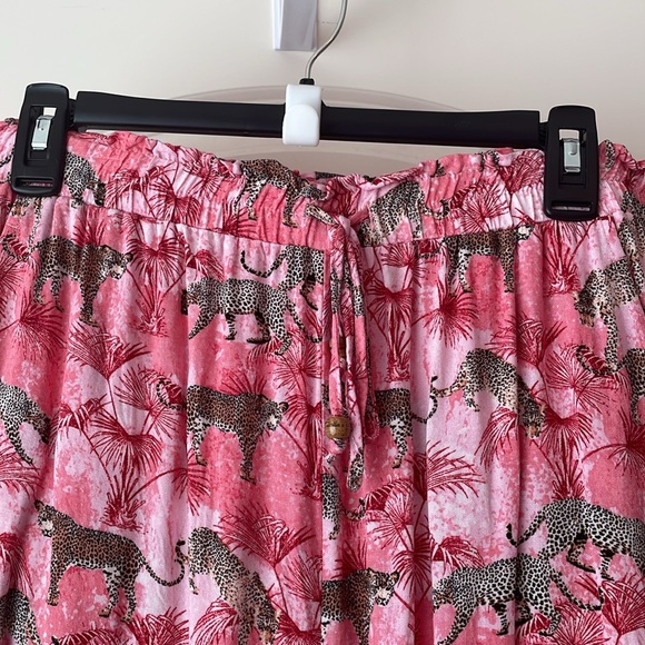 Jane & Delancey 2 Piece Set Size Medium - Picture 7 of 10